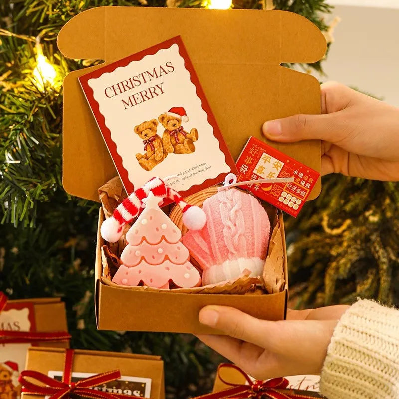 Christmas Gift for Friends Practical Deer Aromatherapy Candle Set Gift Box with Handheld Gifts Christmas Gift Ornament