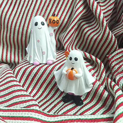 Home resin Halloween decorations, cute ghost desktop ornaments